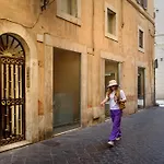 Spanish Step Rooftop Boutique Apartment Rome
